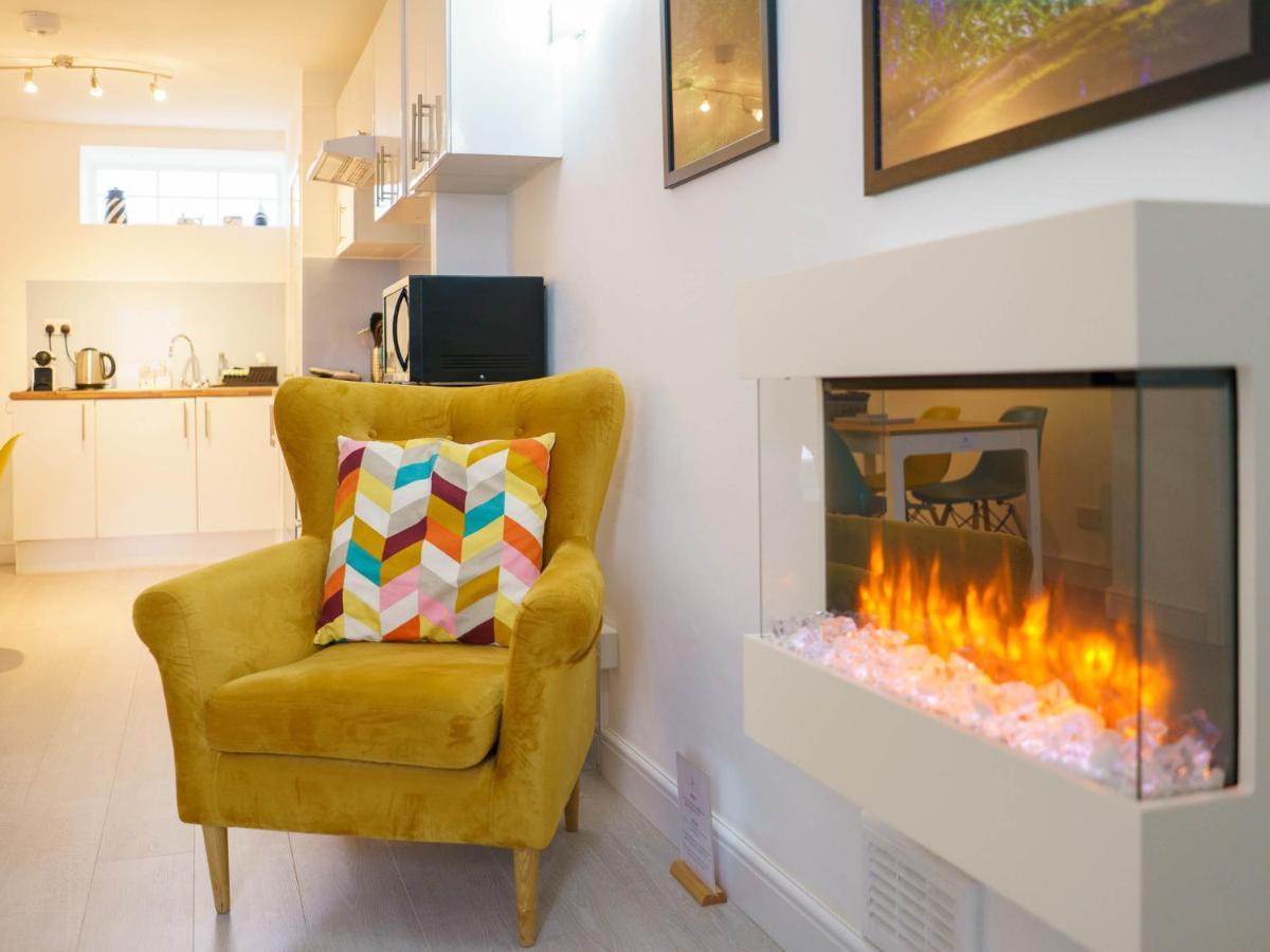 Pass The Keys Modern 2 Bed Flat Overlooking Aberaeron Harbour מראה חיצוני תמונה