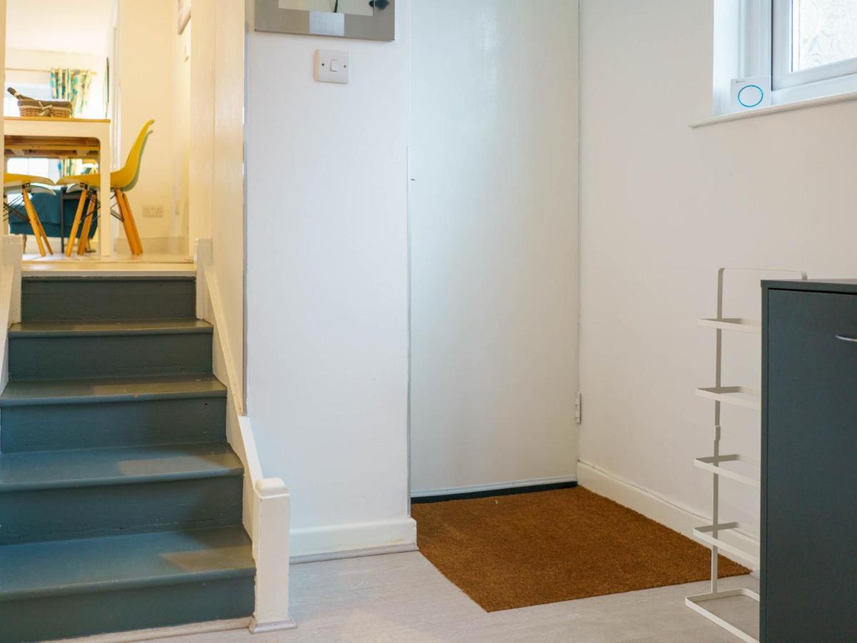 Pass The Keys Modern 2 Bed Flat Overlooking Aberaeron Harbour מראה חיצוני תמונה