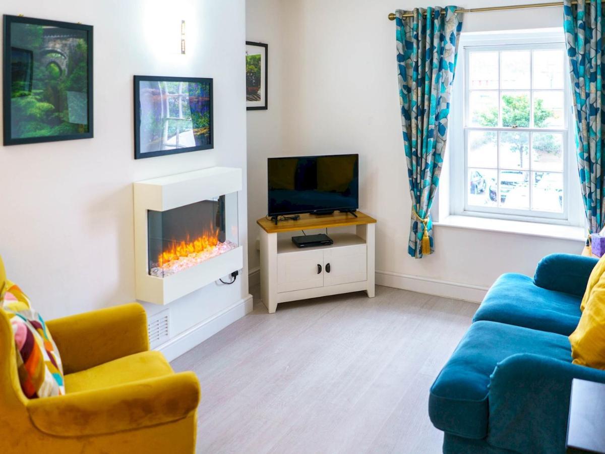Pass The Keys Modern 2 Bed Flat Overlooking Aberaeron Harbour מראה חיצוני תמונה