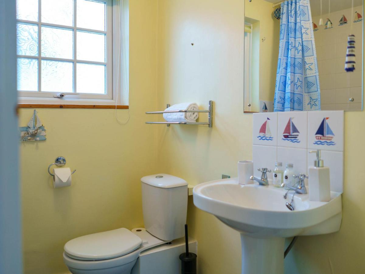 Pass The Keys Modern 2 Bed Flat Overlooking Aberaeron Harbour מראה חיצוני תמונה