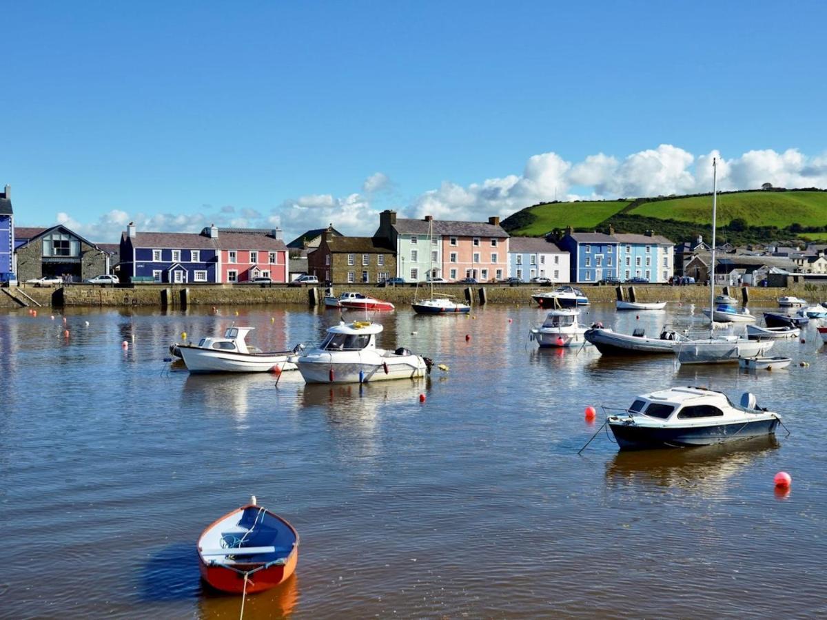 Pass The Keys Modern 2 Bed Flat Overlooking Aberaeron Harbour מראה חיצוני תמונה