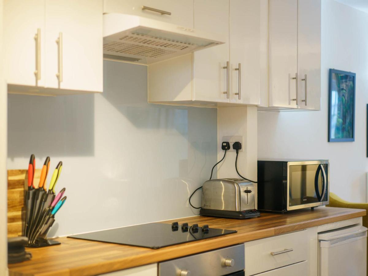 Pass The Keys Modern 2 Bed Flat Overlooking Aberaeron Harbour מראה חיצוני תמונה